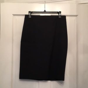 Lightweight Wool High-Waisted Pencil Skirt